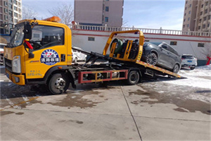 砚山救援拖车费用怎么算